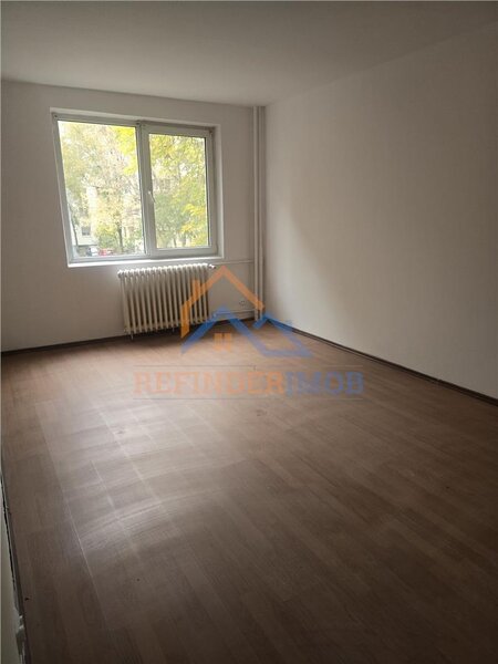 Diham Apartament 3 camere de vanzare