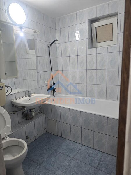 Diham Apartament 3 camere de vanzare